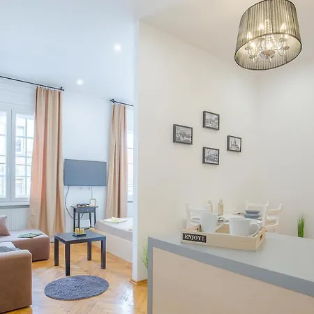 Real Zoltan Ii. Apartment Budapest